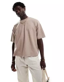 Серо-коричневая непринужденная структурированная футболка с высоким воротником ASOS DESIGN