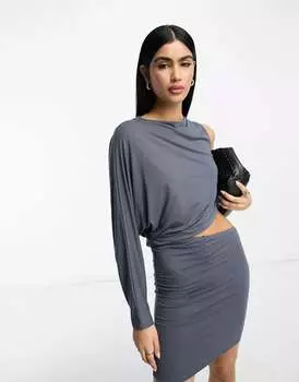 Серое мини-платье с рукавами на одно плечо и вырезом на талии ASOS
