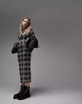 Серое платье миди в сеточку с эффектом размытия и обметанными швами Topshop