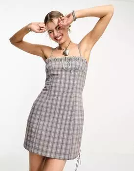 Серое платье мини с кружевом в клетку COLLUSION