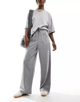 Серые брюки без застежки в тонкую полоску ASOS DESIGN