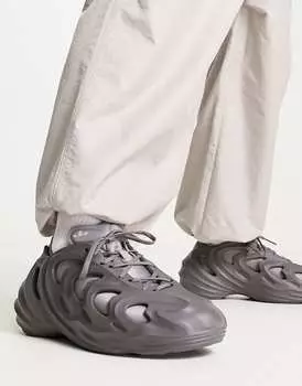 Серые кроссовки adidas Originals Fom Quake