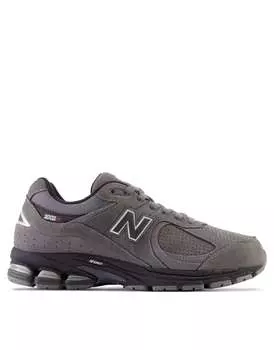 Серые кроссовки New Balance 2002r