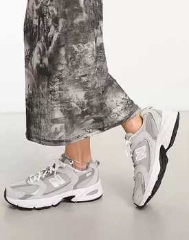 Серые кроссовки New Balance 530