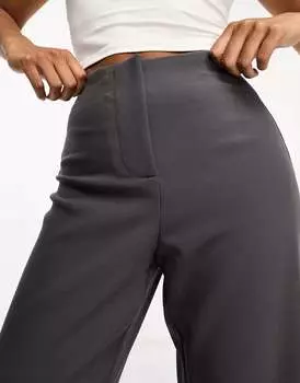 Серые прямые брюки Vero Moda