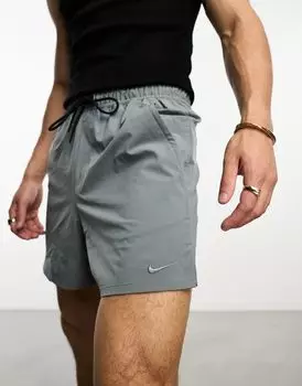 Серые шорты Nike Dri-FIT размером 5 дюймов