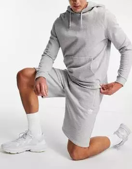 Серые шорты с небольшим логотипом adidas Originals Essentials