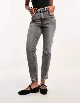 Серые узкие джинсы Mom ASOS DESIGN
