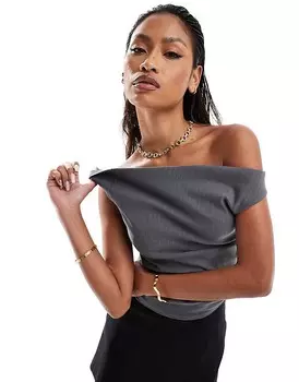 Серый асимметричный топ в рубчик с открытыми плечами и витым ремешком ASOS DESIGN