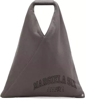 Серый свитер с принтом Varsity, маленькая сумка-тоут MM6 Maison Margiela