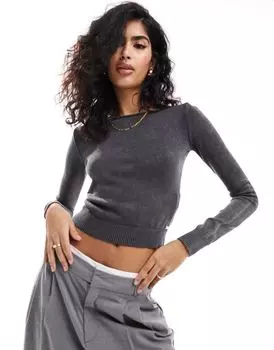 Серый топ Pull&Bear с разрезом на воротнике и длинными рукавами