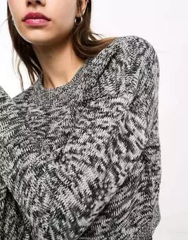 Серый укороченный джемпер Noisy May