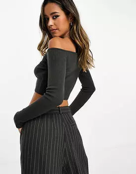 Серый вязаный укороченный топ с открытыми плечами ASOS DESIGN