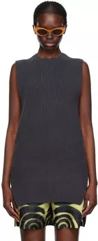 Серый жилет Лилы Nanushka