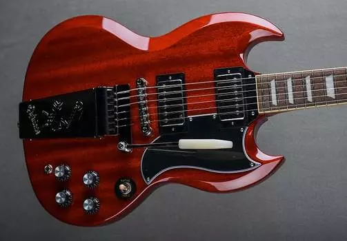 SG Standard 60's Maestro Vibrola - винтажная вишня Epiphone SG 60's Maestro Vibrola - Cherry