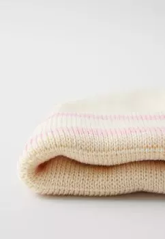 Шапка BEANIE adidas Originals, розовый