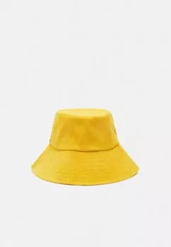 Шапка Becksndergaard