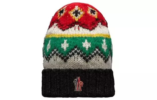Шапка-бини с нашивкой-логотипом Grenoble, выполненная методом интарсии Moncler