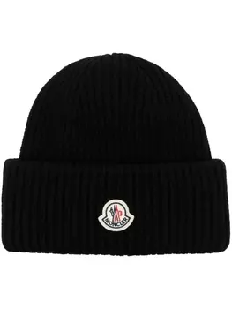 Шапка бини в рубчик с нашивкой-логотипом Moncler, черный