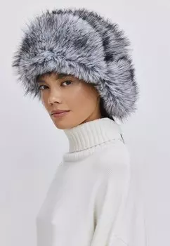 Шапка Cesare Gaspari, светло-серый