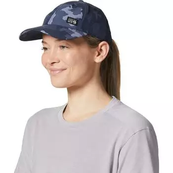 Шапка Динама - женская Mountain Hardwear, цвет Dark Zinc Pines Camo