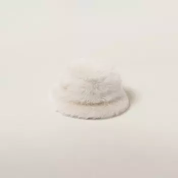 Шапка из овчины Miu Miu, белый