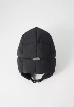 Шапка JOHN UNISEX QUARTZ CO, черный