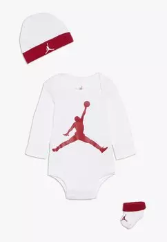 Шапка JUMPMAN BOOTIE SET UNISEX Jordan, цвет white