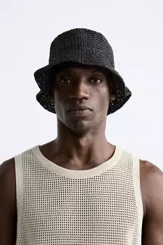 Шапка крючком ZARA, черный