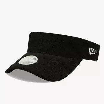 Шапка махровая женская черная с козырьком New Era