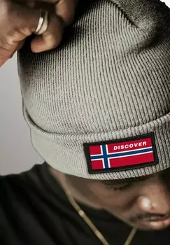 Шапка MIT PATCH NORWEGEN FLAGGE Neverless, серый