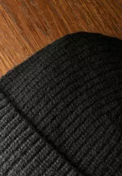 Шапка REGULAR FIT Next, черный