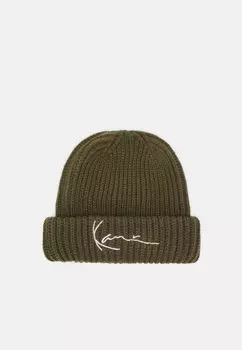 Шапка Signature Fisherman Beanie Unisex Karl Kani, цвет olive