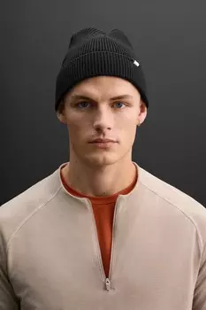 Шапка структурной вязки ZARA, черный
