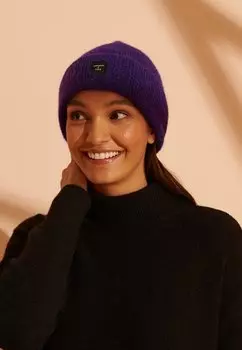 Шапка Superdry