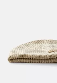 Шапка UNISEX Lacoste, бежевый