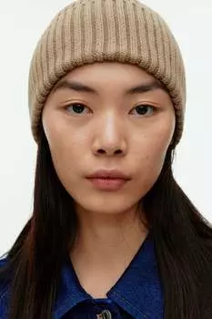 Шапка в рубчик Arket, бежевый