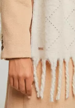 Шарф EMBELLISHED ARGYLE BRUSHED REGULAR FIT Lipsy, бежевый