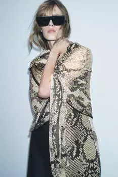 Шарф из модала и шелка с животным принтом ZARA, кэмел