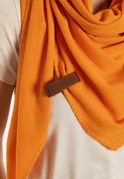 Шарф LOLA Knit Factory, оранжевый