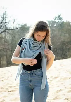 Шарф LOLA Knit Factory, светло-голубой