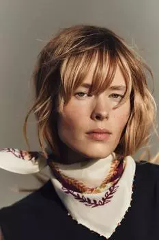 Шарф с бисерным принтом ZARA, экрю