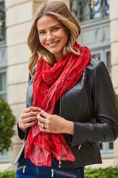 Шарф с цепочным принтом Sosandar, красный