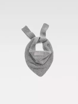 Шарф с логотипом Grosgrain JACQUEMUS The Gros Grain shawl, цвет Dark Grey