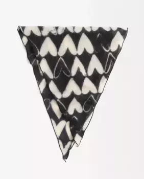 Шарф с вышивкой и принтом в виде сердца Parfois, черный