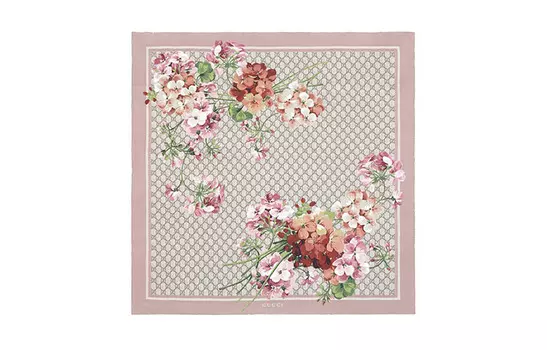 Шарф женский Gucci шелковый, лавандовый