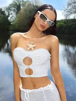 SHEIN ICON Приталенный фасон без рукавов с текстурой выреза и кружевной отделкой для женщин, белый цвет