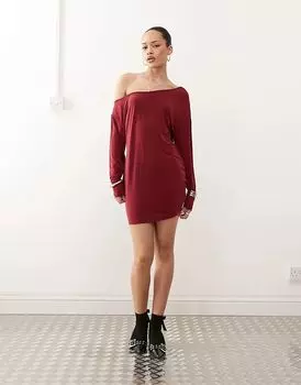 shelisa платье-мини с открытыми плечами свободного кроя в бордовом цвете Motel