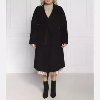 Шерстяная бляшка больших размеров Persona By Marina Rinaldi, черный