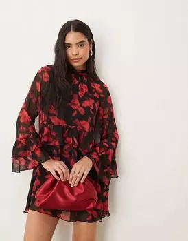 Шифоновое мини-платье с принтом роз New Look